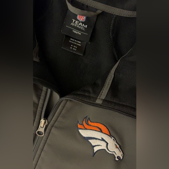 NFL Denver Broncos Kids Performance Jacket with Logo - Picture 3 of 5